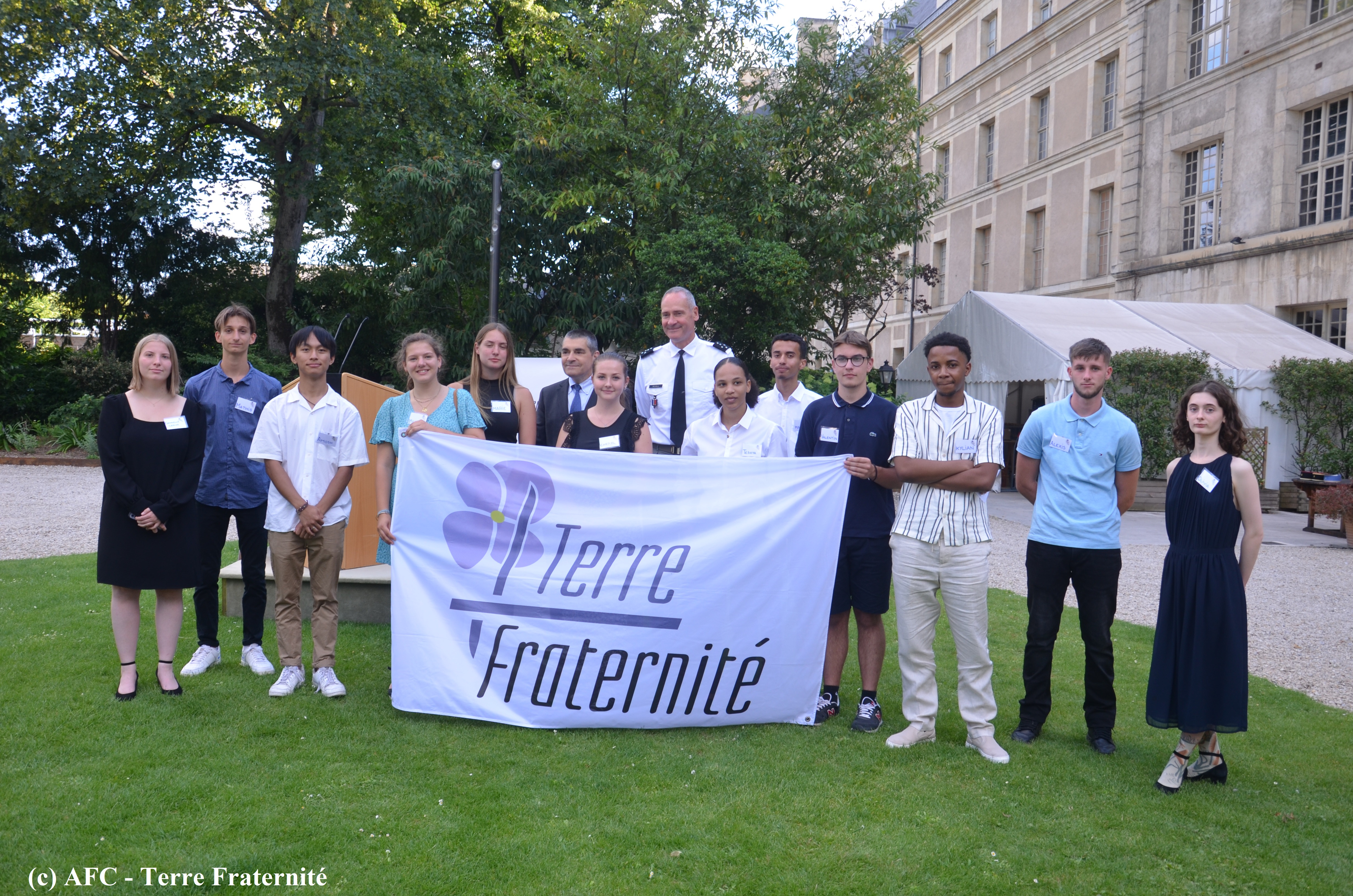 Remise de pécules aux orphelins (5 juillet 2022)