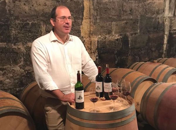 Merci à M. Augarde pour la remarquable cuvée « hommage » (Saint-Emilion) (28 juillet 2022)